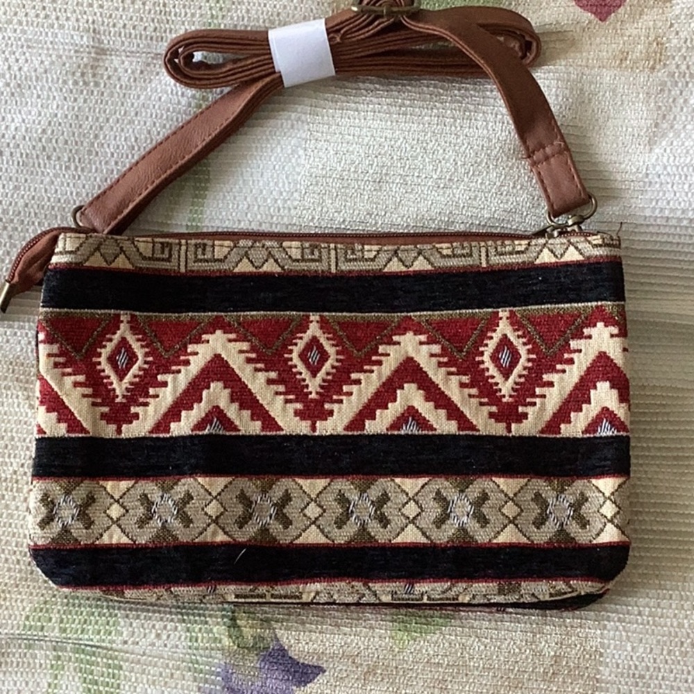 Canyon Sky shoulder bag, NWT, southwest style, 2 zippered pockets